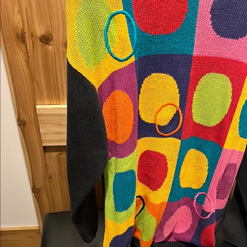 Colorful Geometric Crew Neck Sweater - Picture 3 of 8